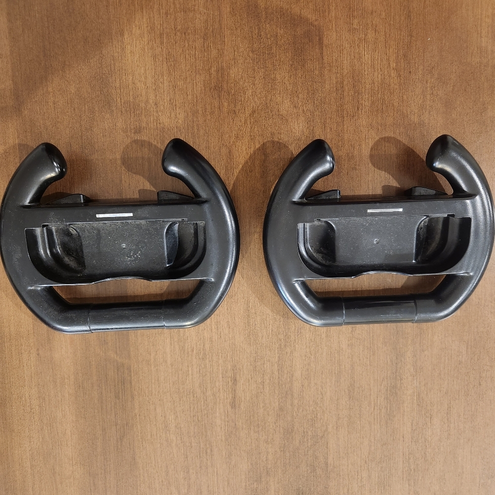 Nintendo Switch Joy-Con Wheel (Set of 2) Black Works For Mario Kart Racing Grip